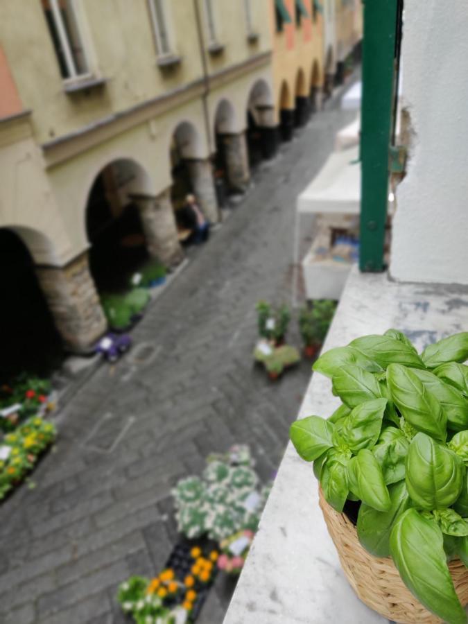 Vista Sul Carruggio, Centro Storico Di Chiavari Εξωτερικό φωτογραφία
